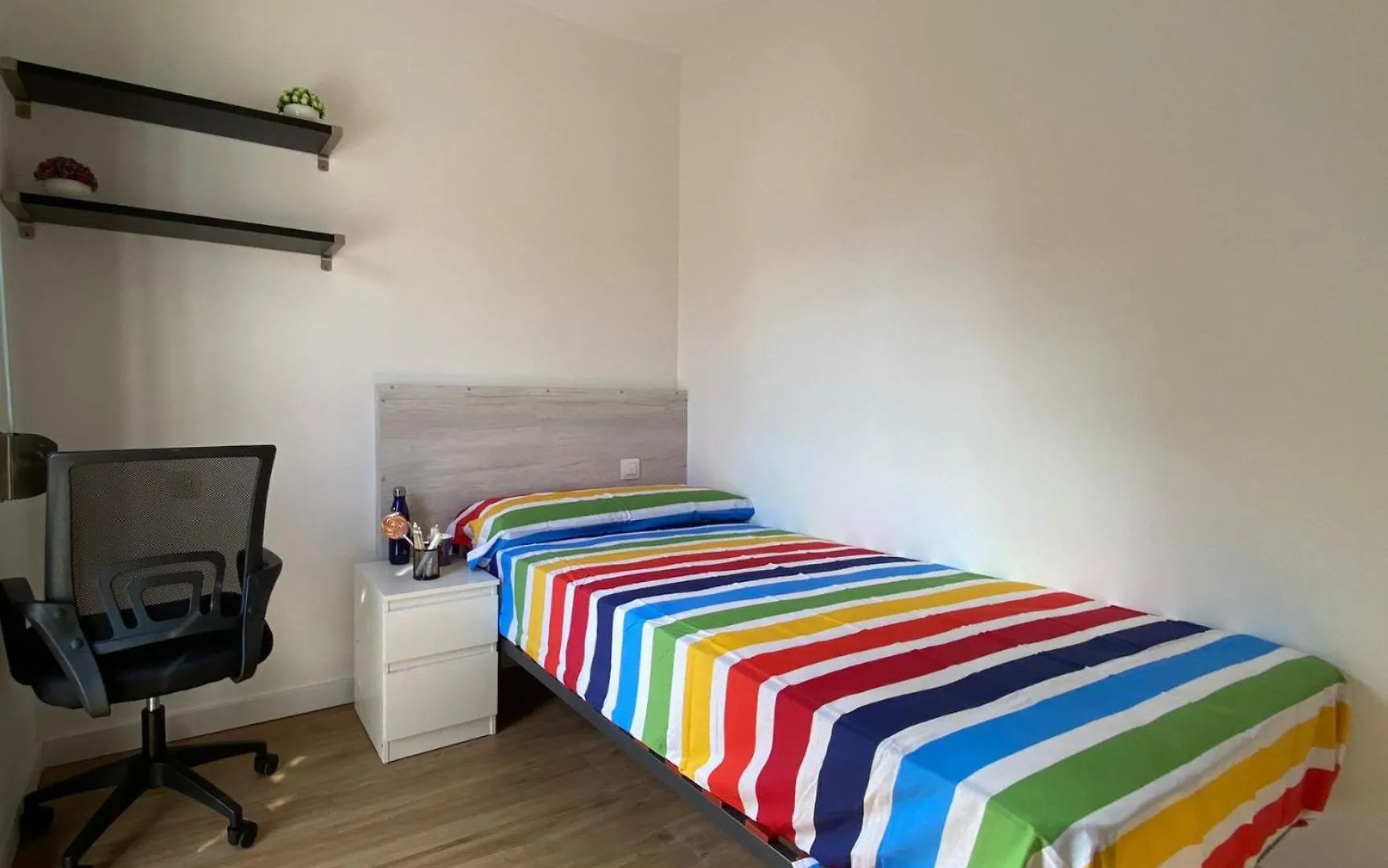 Cotonat Bed and Breakfast L'Hospitalet de Llobregat 0*,