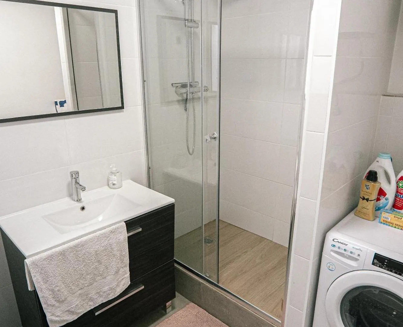 Bed & Breakfast Cotonat Bed and Breakfast L'Hospitalet de Llobregat